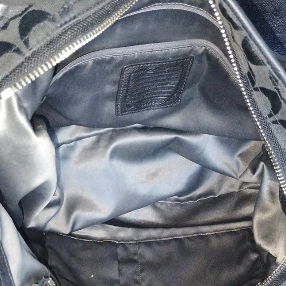 Coach Black Signature Shoulder Bag - Picture 12 of 12